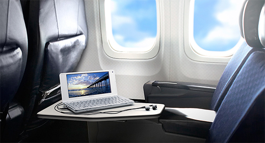 File:The VAIO P with its ANC earbuds (2).jpg
